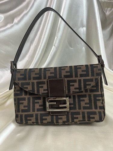 Fendi mamma baguette borsa - fendi,